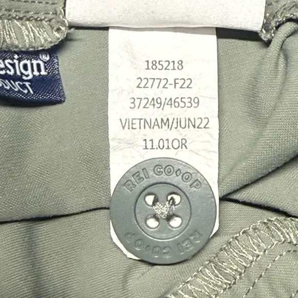 REI CoOp Hiking Pants size 38x30 with Drawstring - Picture 6 of 7